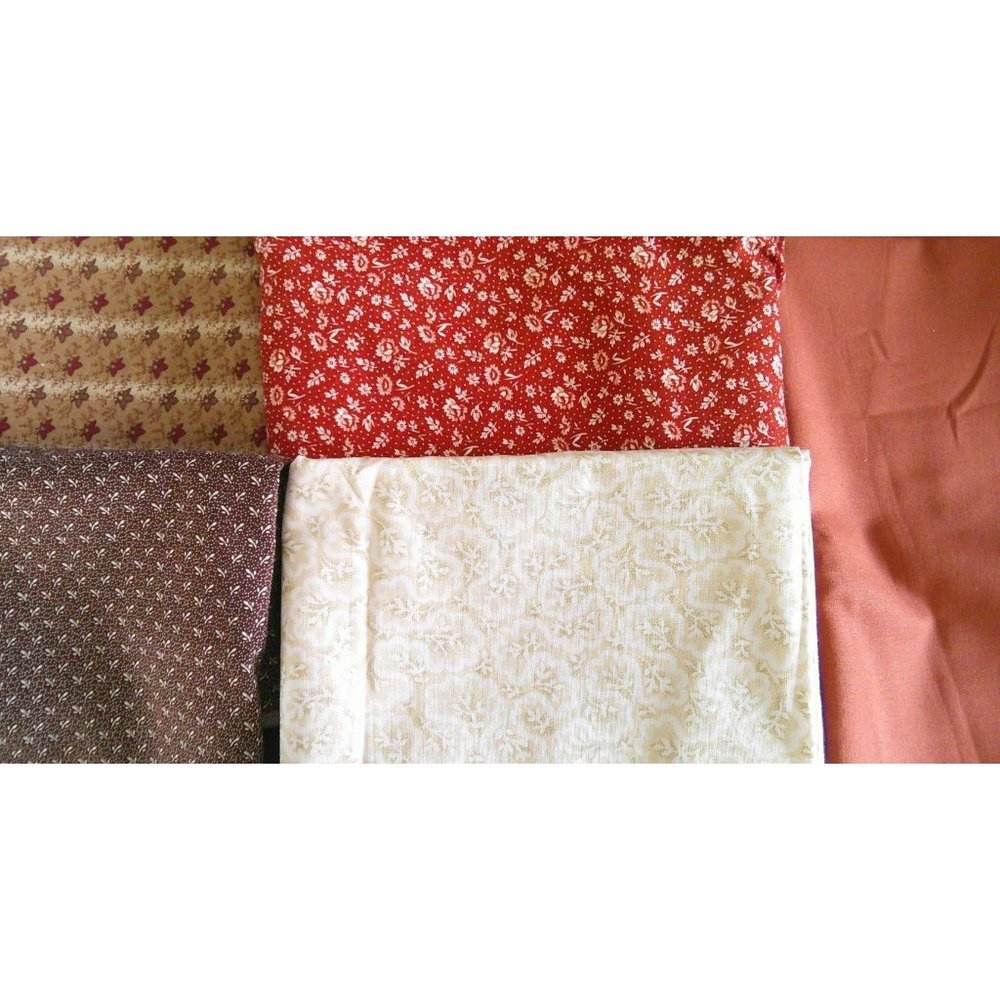 Floral Fabric *Multiple Pieces * Sewing * Quilting * Blankets * Crafts * F213 ab